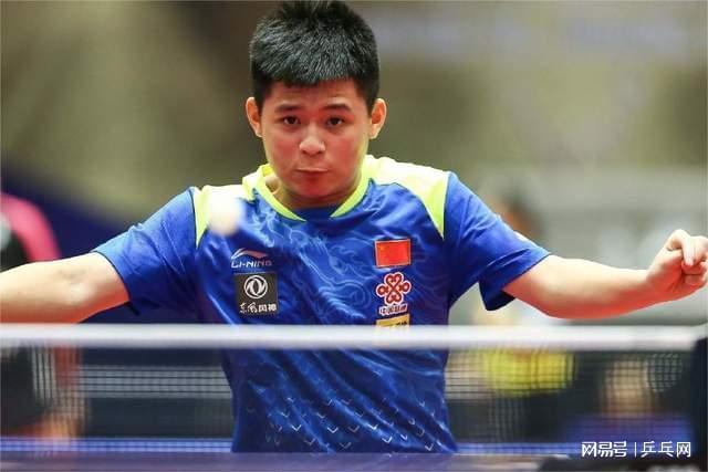 手防线的薄 手防线的薄